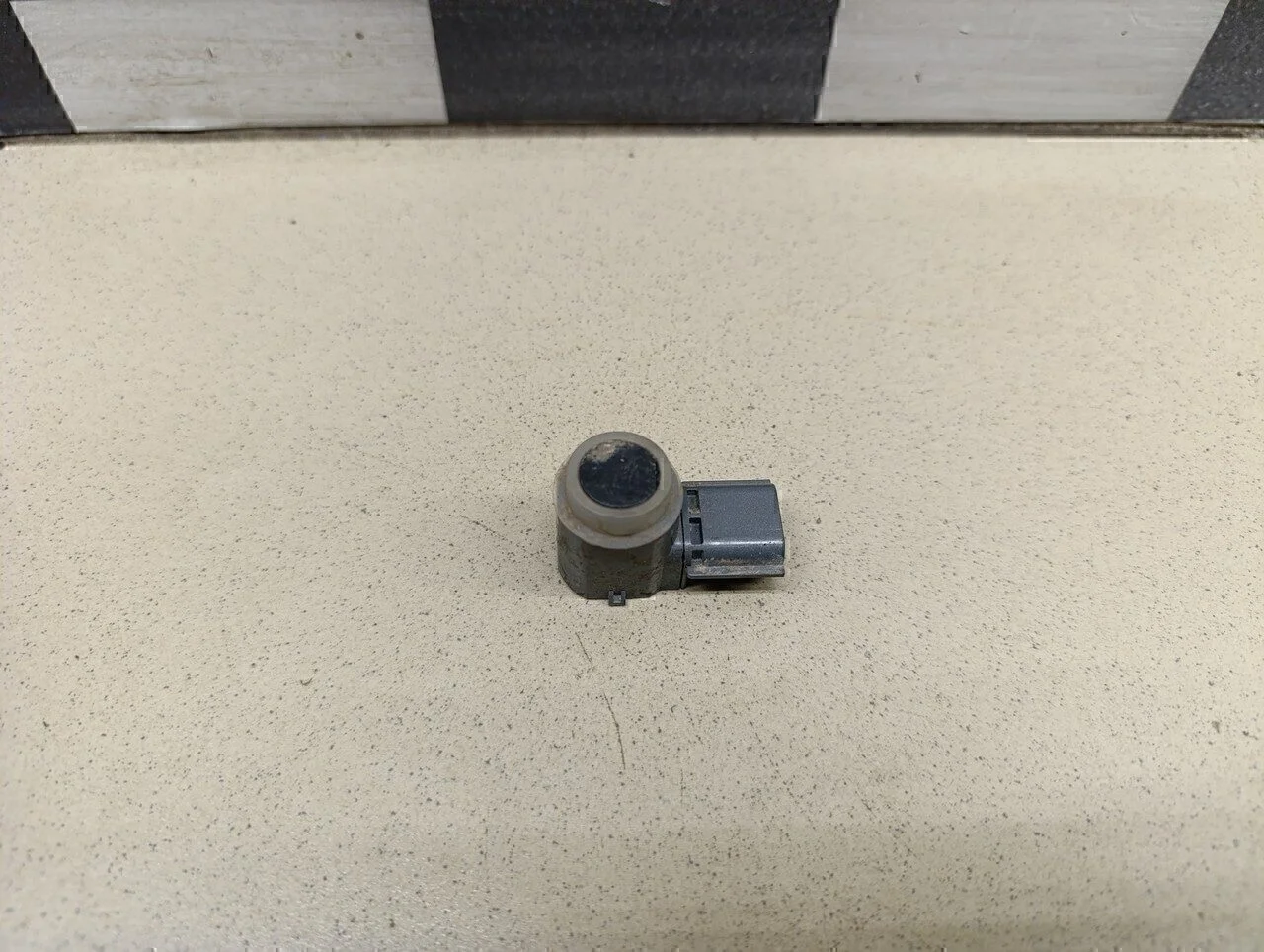 Датчик парковки X-Trail (T32) 2014>