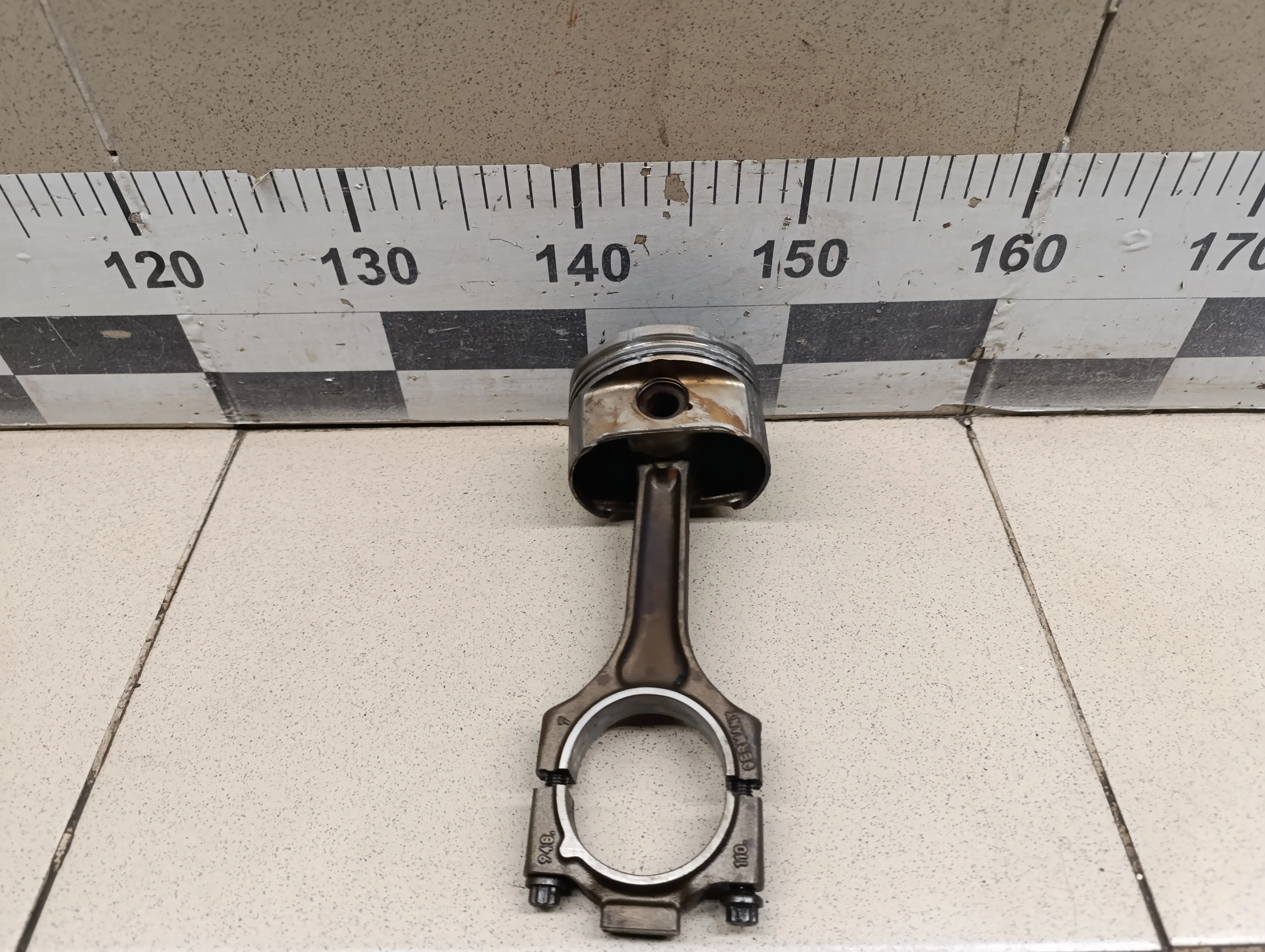 Шатун Cayenne 2003-2010