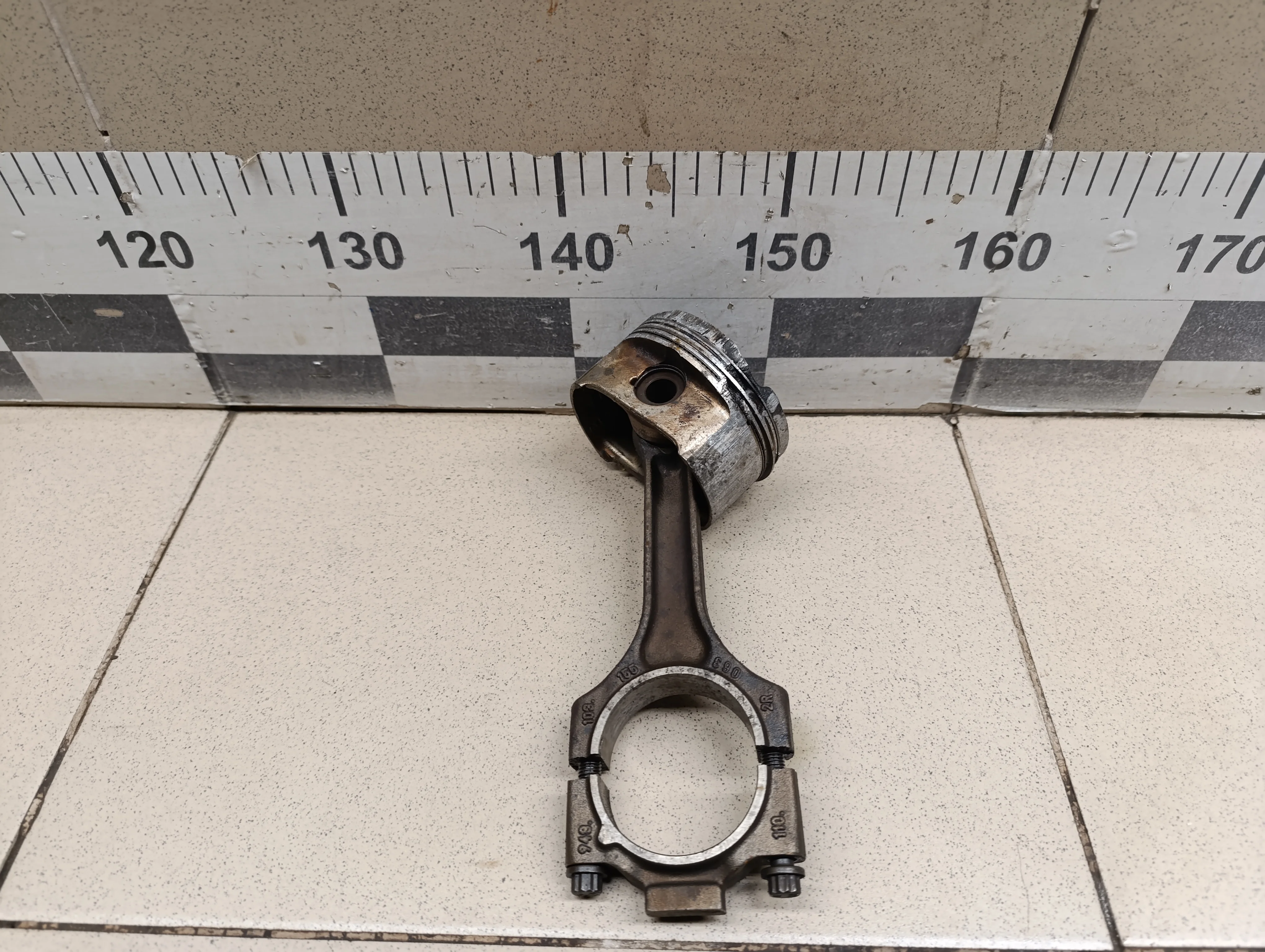 Шатун Cayenne 2003-2010