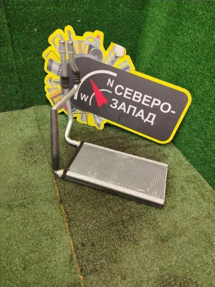 Радиатор печки Lexus LX570 2008 8710760410 URJ201 3URFE