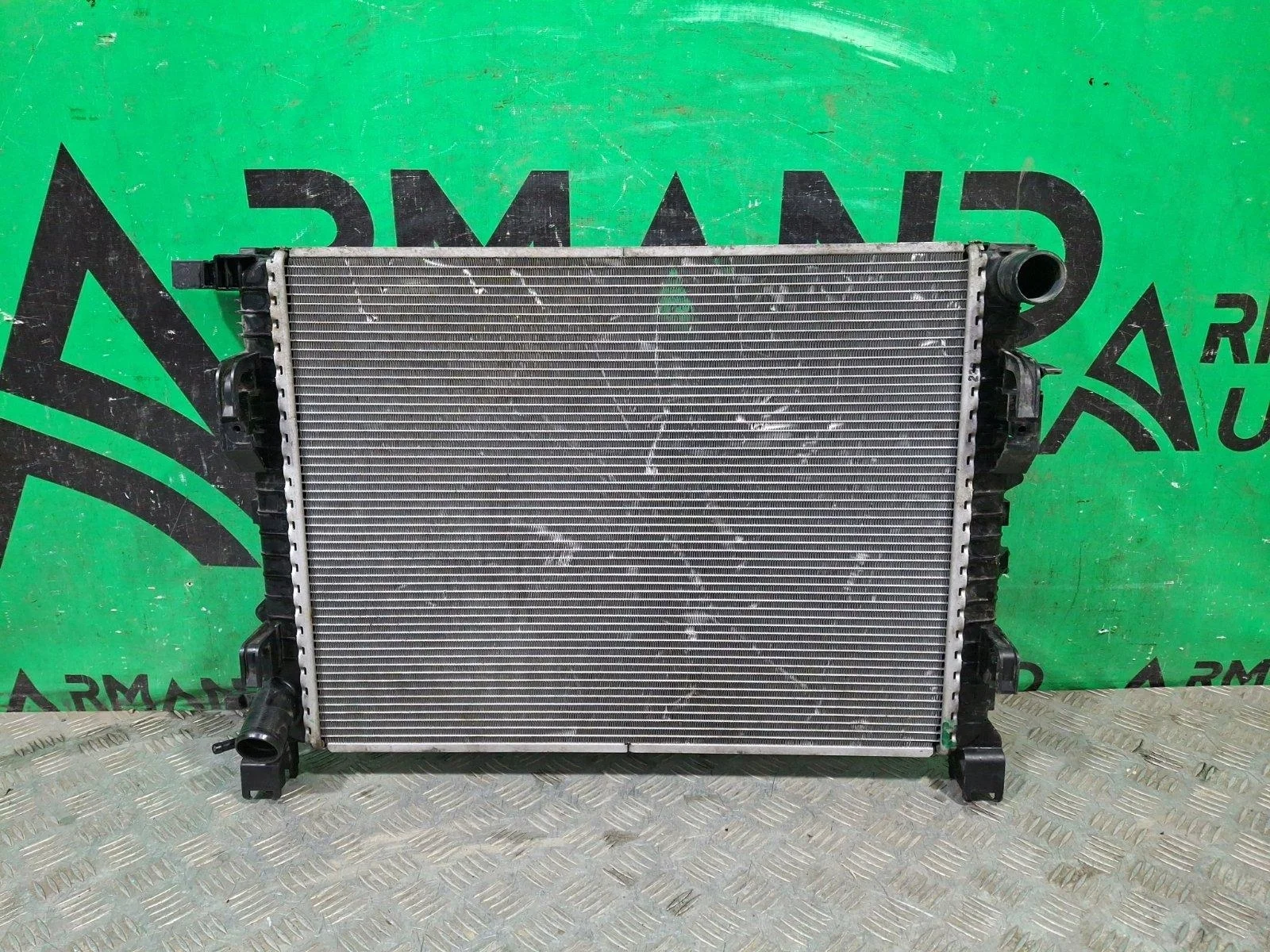 Радиатор двигателя (двс) Renault Logan 2012-2022