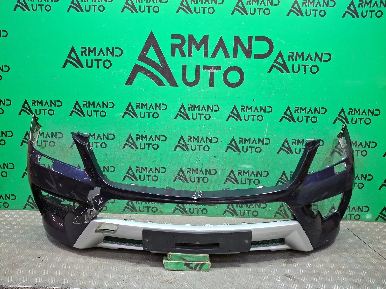 Бампер Mercedes ML GLE-Class 2011-2015 W166