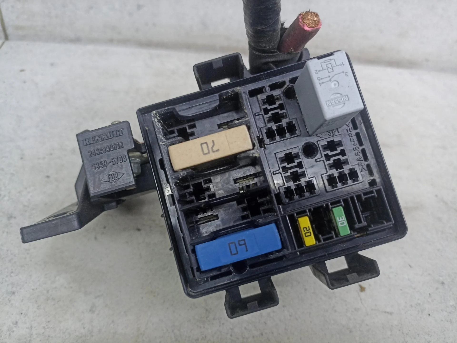 Блок предохранителей Renault Megane 3 рест.
