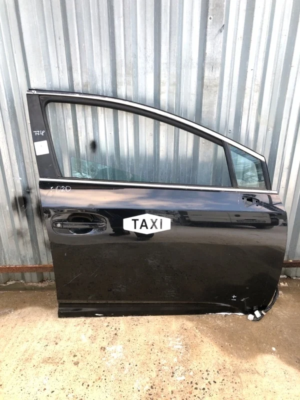 Дверь Toyota Avensis 3 2008-2015 6700105071 T270, передняя правая
