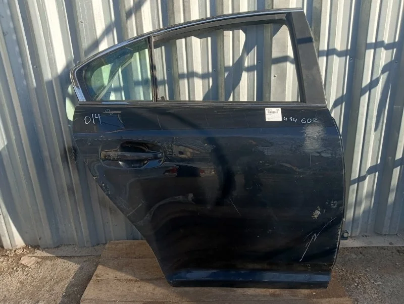 Дверь Toyota Avensis 3 2008-2015 6700305040 T270, задняя правая