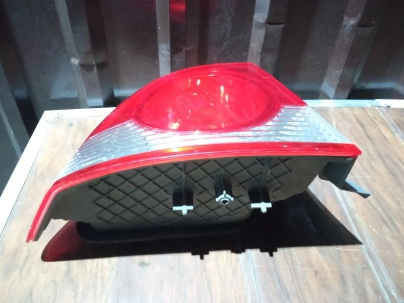 Фонарь Honda Civic 8 2009-2011 33501SNBG51 4D, правый