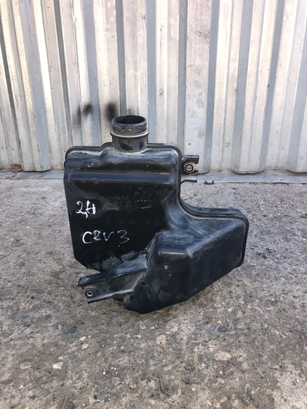 Резонатор воздушного фильтра Honda CR-V 3 2007-2012 17230RZA000