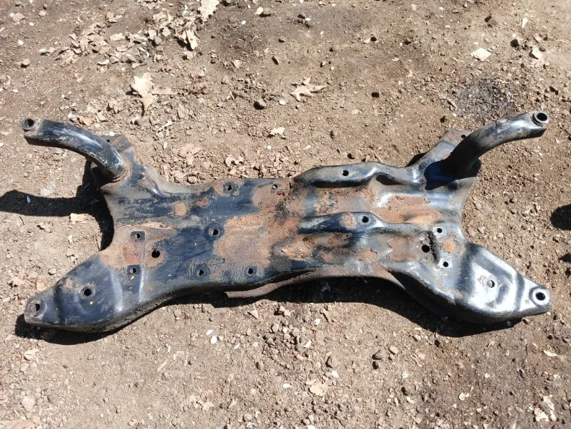 Подрамник Mitsubishi Outlander XL 2007-2012 4000A022 6B31, передний