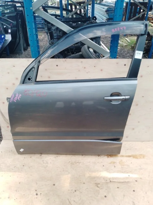 Дверь Suzuki Grand Vitara 2005-2016 6800265844 2, передняя левая