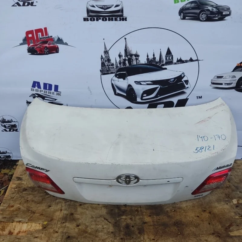 Крышка багажника Toyota Camry 2006-2011 6440133401 40