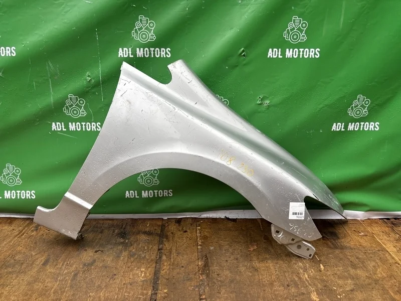 Крыло Honda Civic 8 2006-2011 60211SNBJ00ZZ 4D, переднее правое