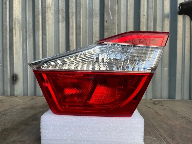 Фонарь Toyota Camry 2011-2014 8158133220 50, правый