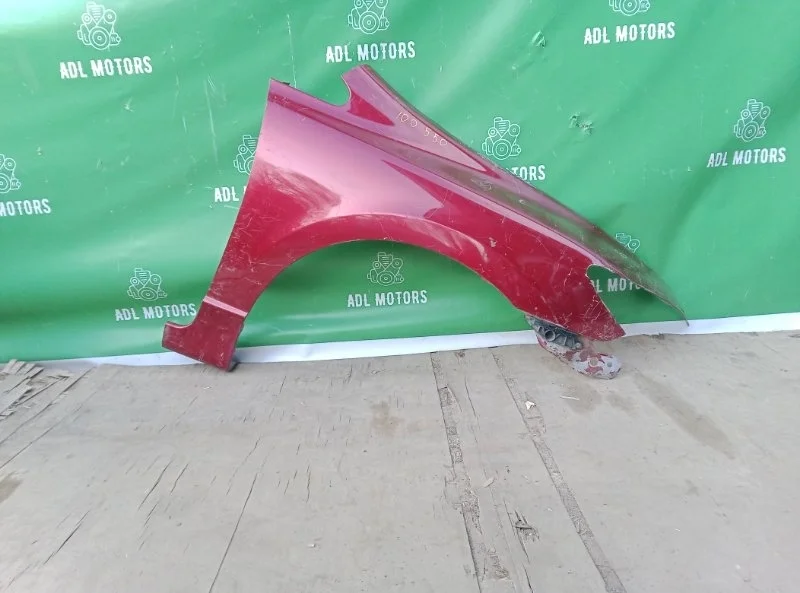 Крыло Honda Civic 8 2006-2011 60211SNBJ00ZZ 4D, переднее правое