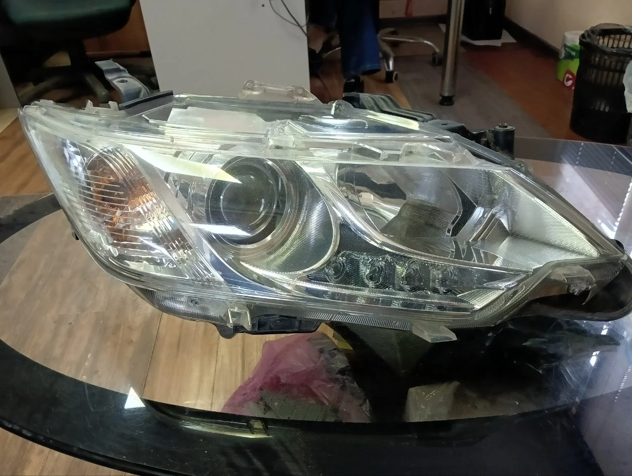 Фара ксенон Toyota Camry 2014-2017 8114533800 55, передняя правая