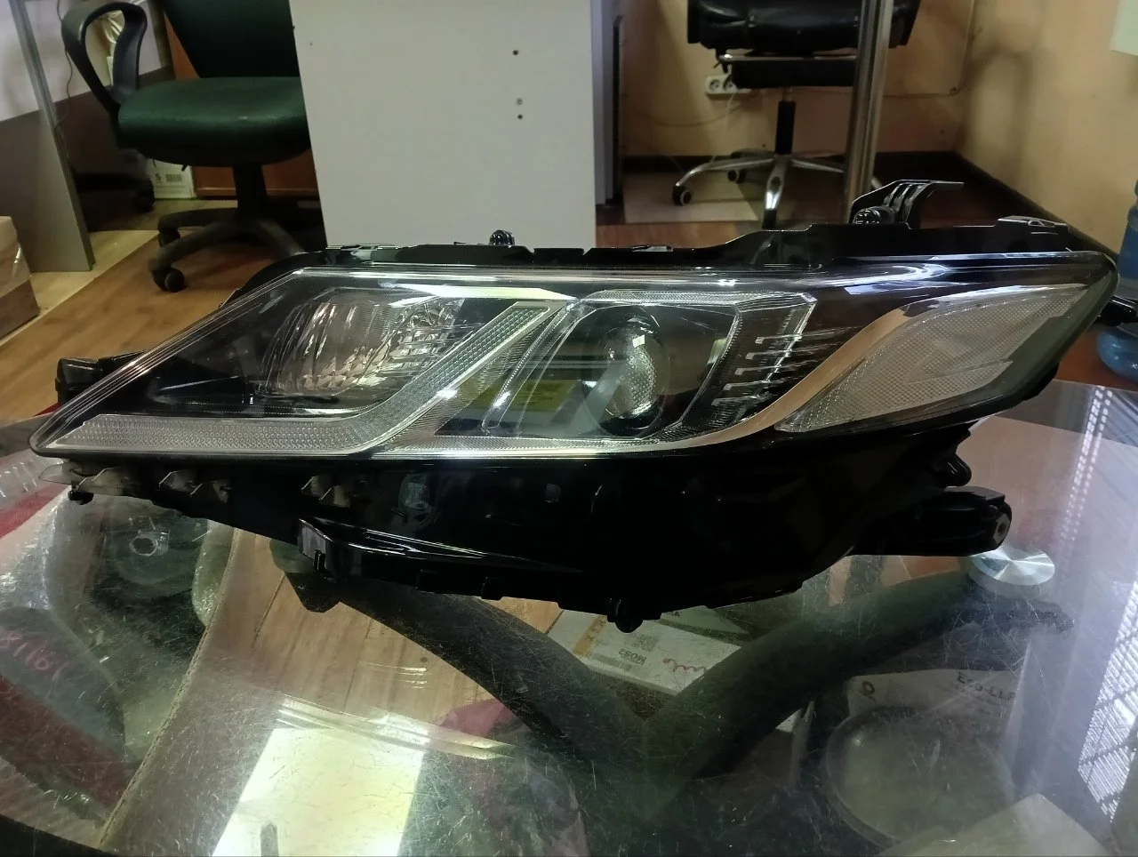 Фара Led Toyota Camry 2018-2023 8118533D71 70, левая