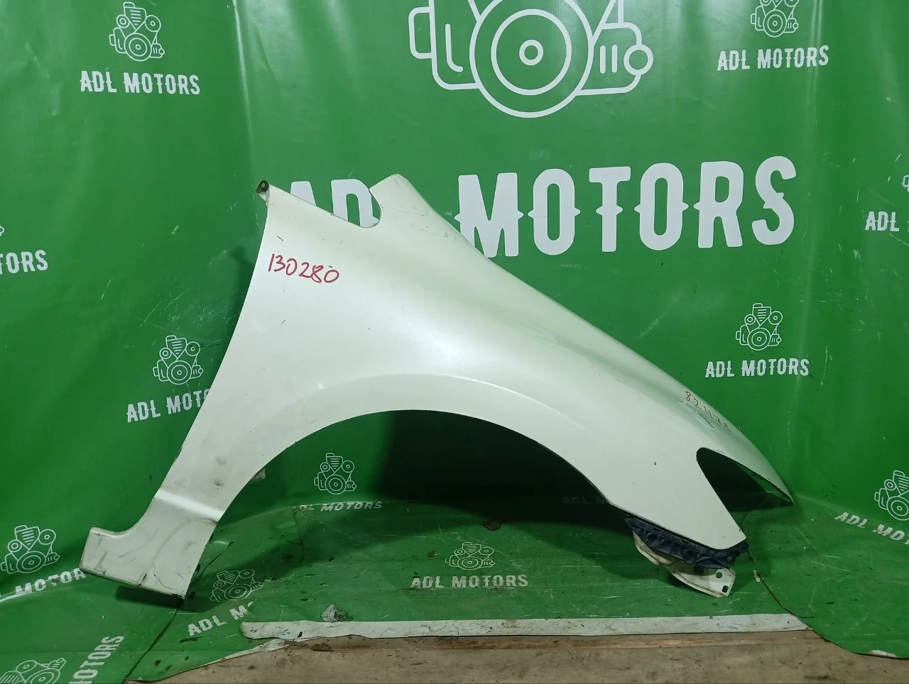 Крыло Honda Civic 8 2006-2011 60211SNBJ00ZZ 4D, переднее правое