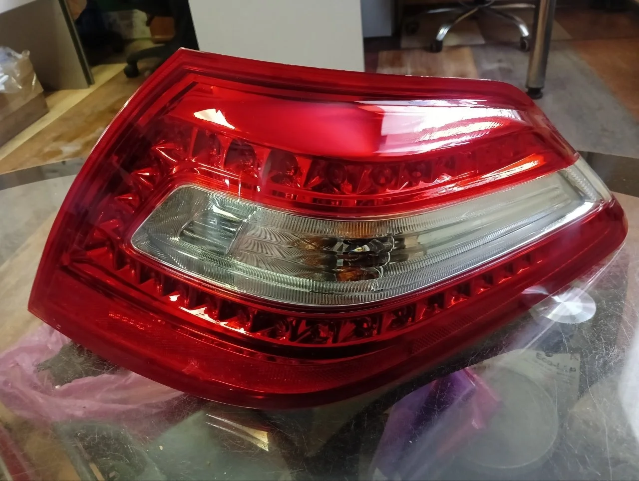 Фонарь Nissan Teana 2008-2015 26550JN20A J32, задний правый