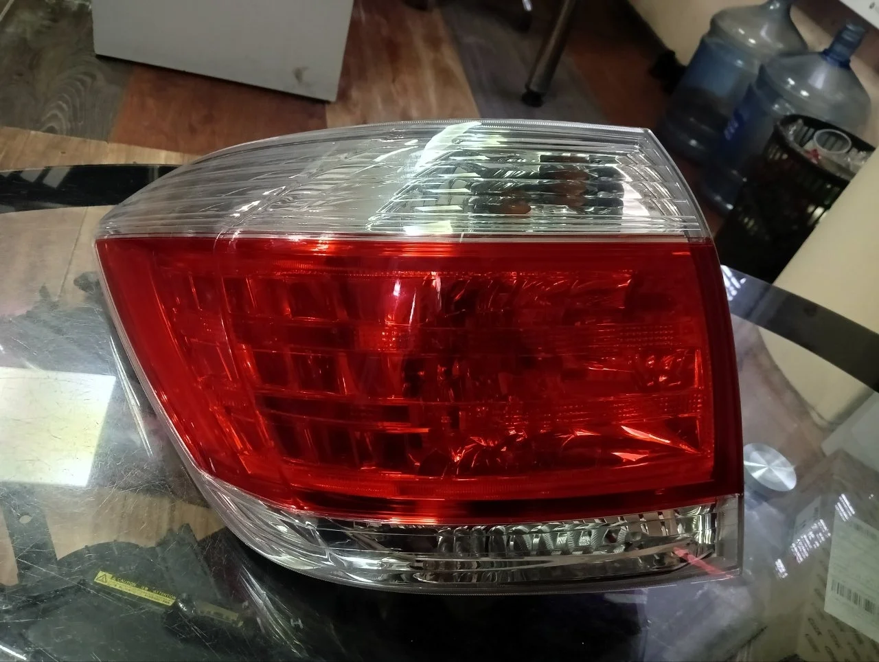 Фонарь Toyota Highlander 2 2007-2013 8156148280 U40, задний левый