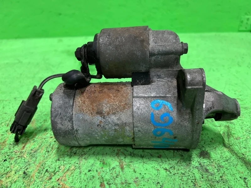 Стартер Nissan Primera Almera 2000-2010 233000M302 QG15 QG16 QG18