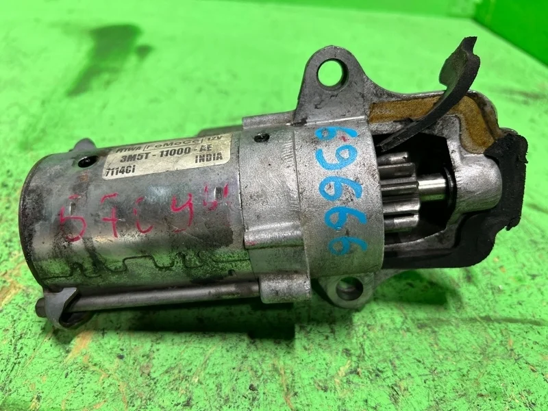 Стартер Ford Focus 2004-2011 1477482 AODA AODB AODE