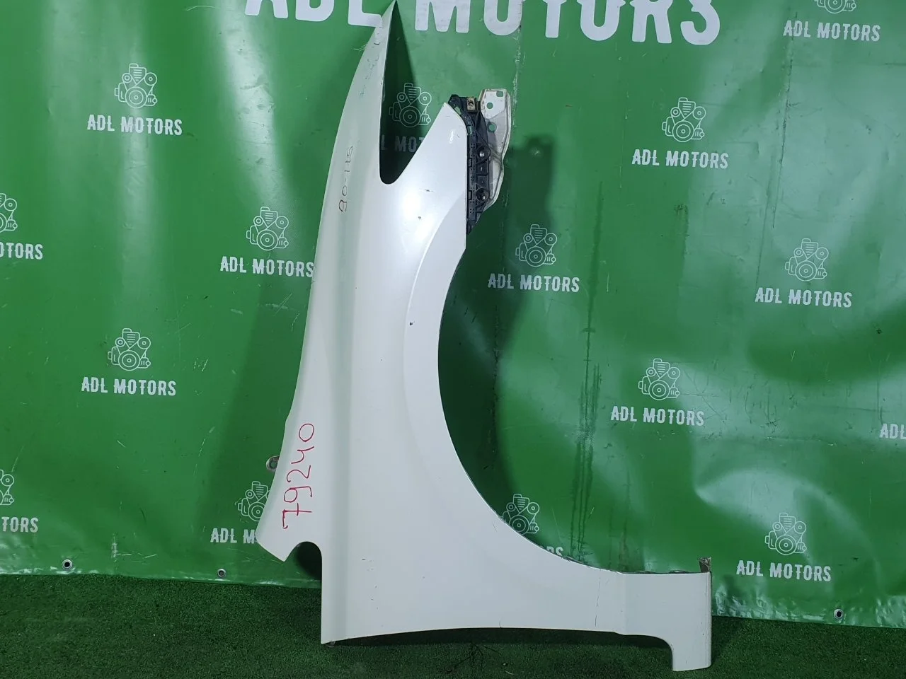 Крыло Honda Civic 8 2006-2011 60211SNBJ00ZZ 4D, переднее правое
