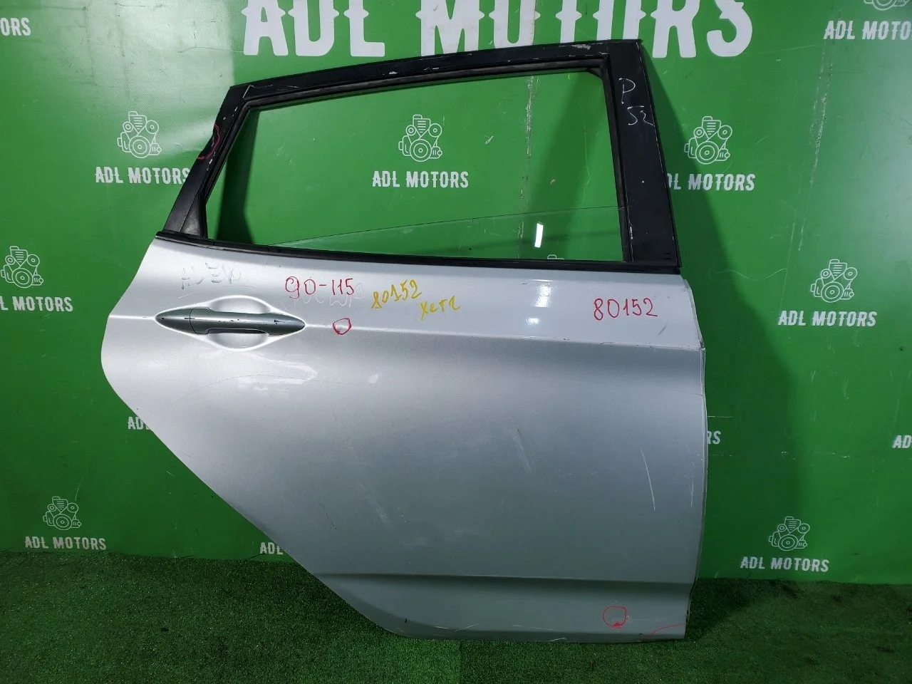 Дверь Hyundai Solaris 2010-2017 770044L000, задняя правая