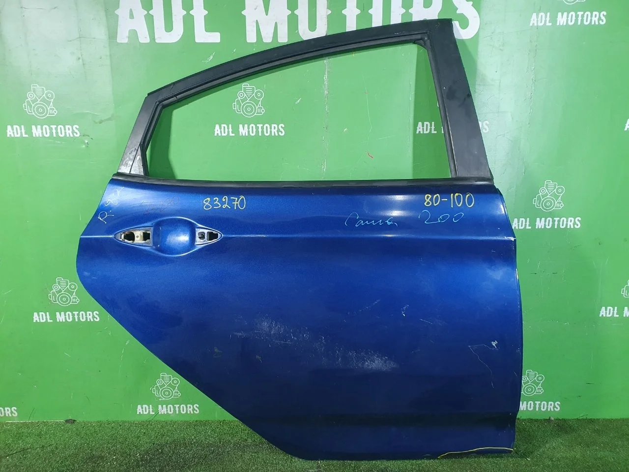 Дверь Hyundai Solaris 2010-2017 770044L000, задняя правая