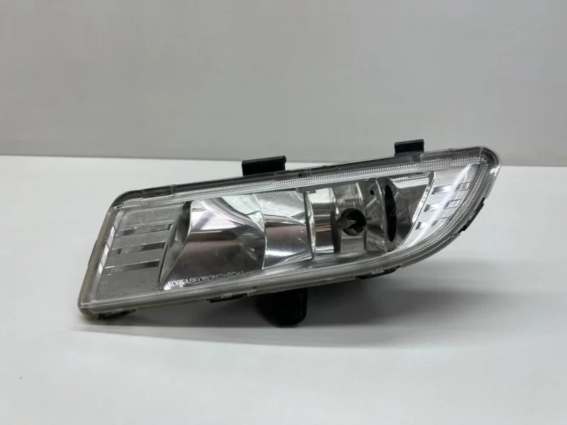 Фара противотуманная передняя левая SsangYong