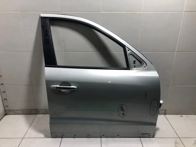 Дверь передняя правая Hyundai Santa Fe 2 CM