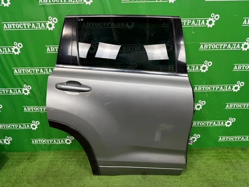 Дверь Toyota Highlander 2013-2019 670030E110 U50, задняя правая