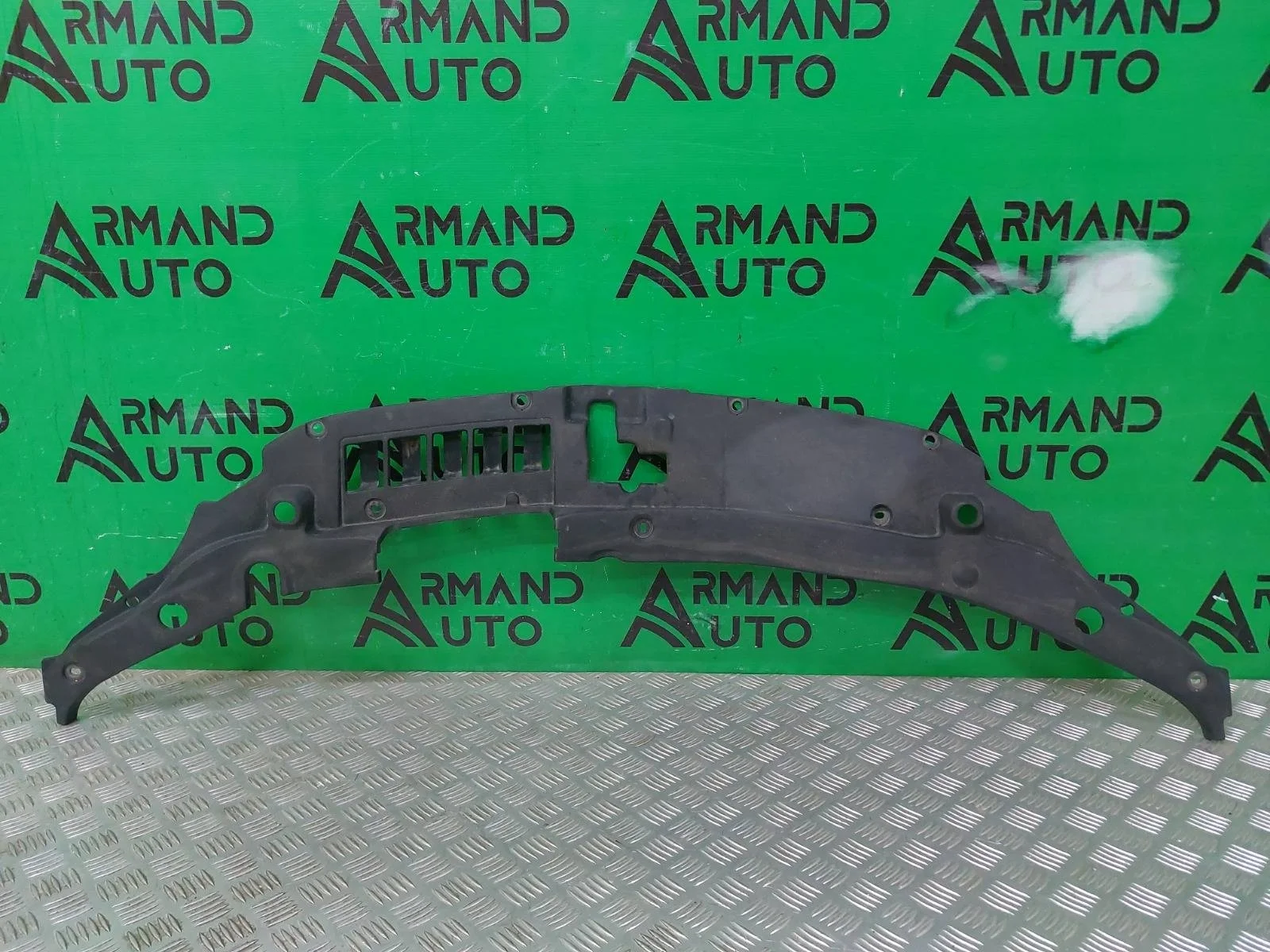 Кожух замка капота Toyota Camry 2014-2018 7 XV50