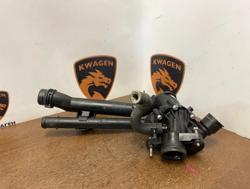 Термостат Mercedes-Benz -Class 2013 W212