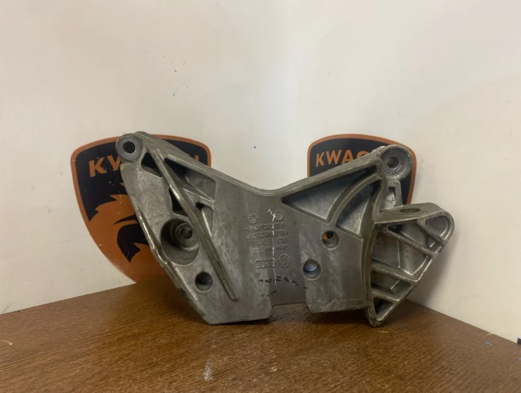 Кронштейн двигателя Skoda Octavia 2012 A5