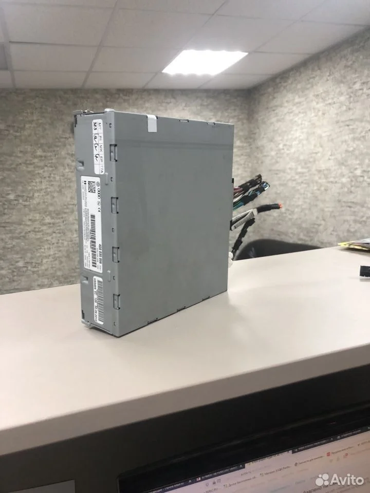 Блок управления магнитолой audi a4 b8 8k