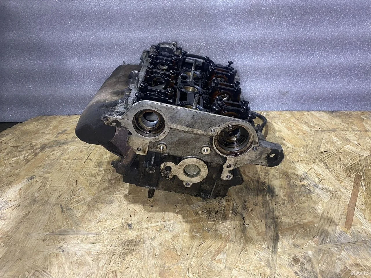 Гбц правая audi a6 c4 4a 2.8 ack