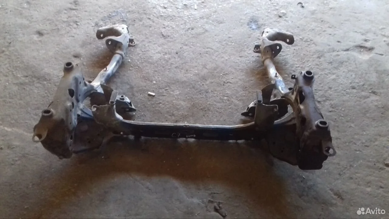 Передний подрамник audi a6 c7 4g