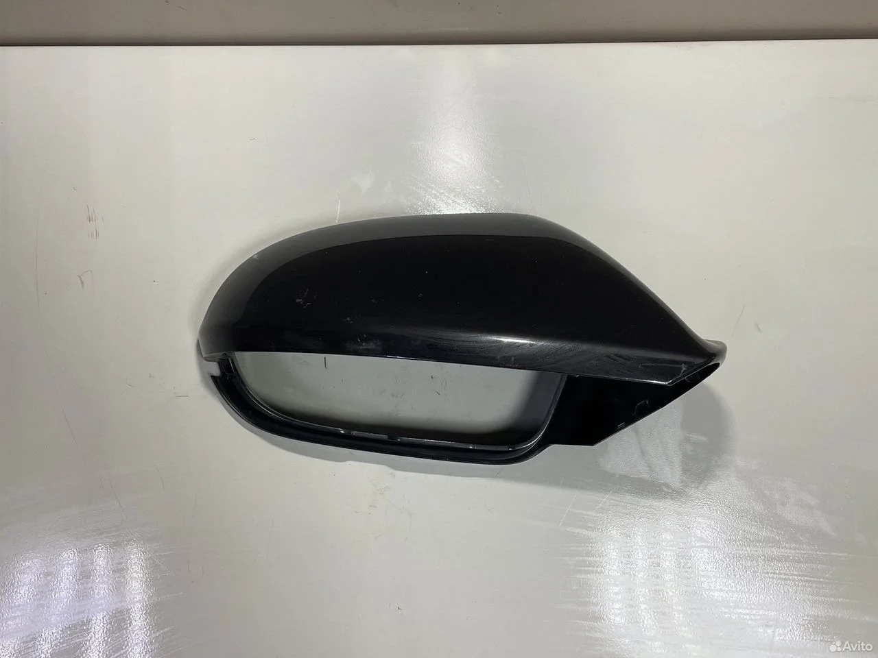 Крышка правого зеркала ауди а6 с7