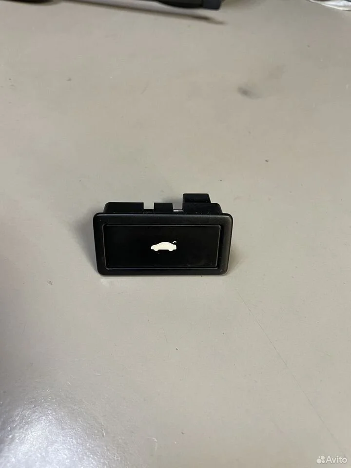 Кнопка закрытия багажника audi a4 b8 a6 c7 q5 8r q