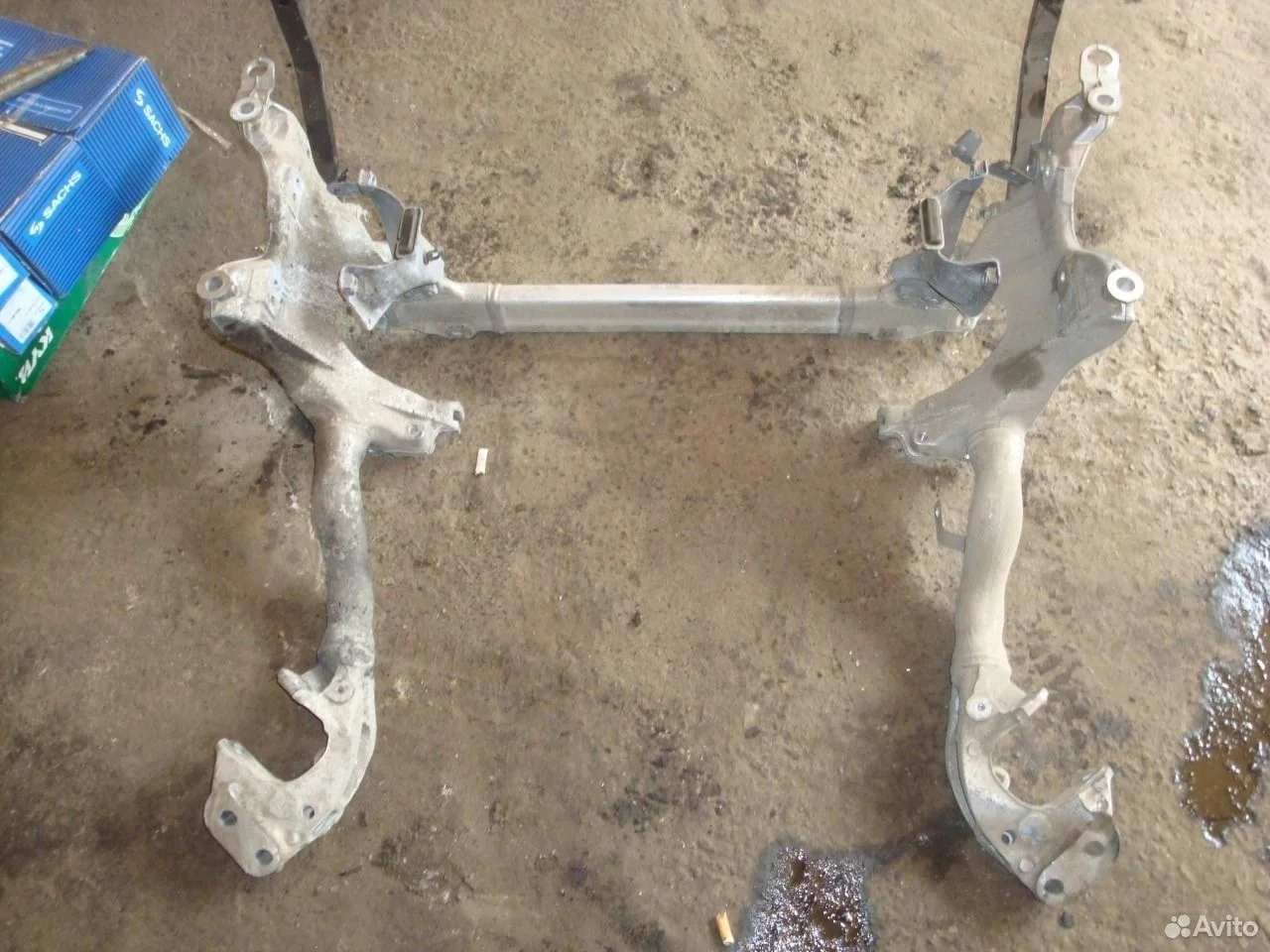 Подрамник двигателя audi a4 b8 8k a5 8t 8t0399315h