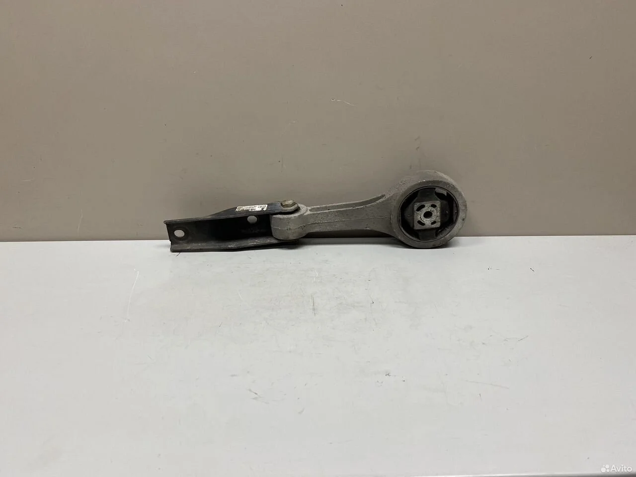 Опора двигателя задняя skoda fabia