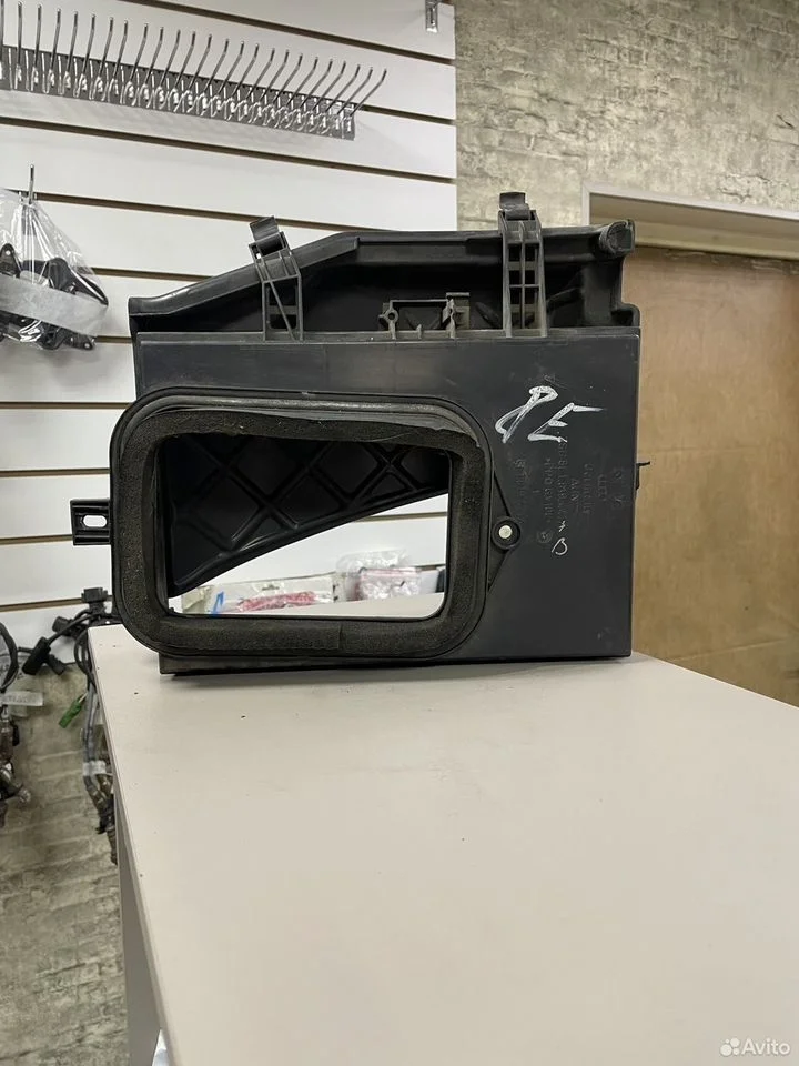 Корпус салонного фильтра audi a4 b6 b7