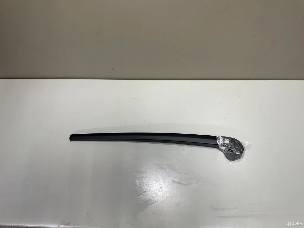 Поводок заднего дворника audi a3 8p a4 b7