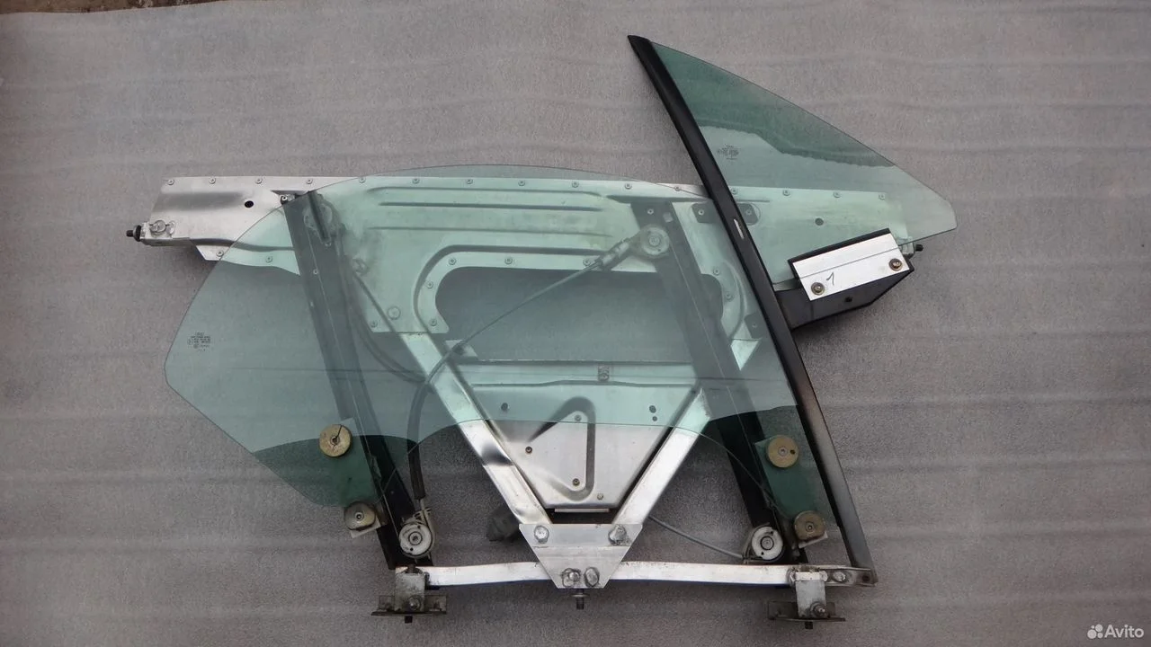 Стеклоподъемник правый audi tt 8n