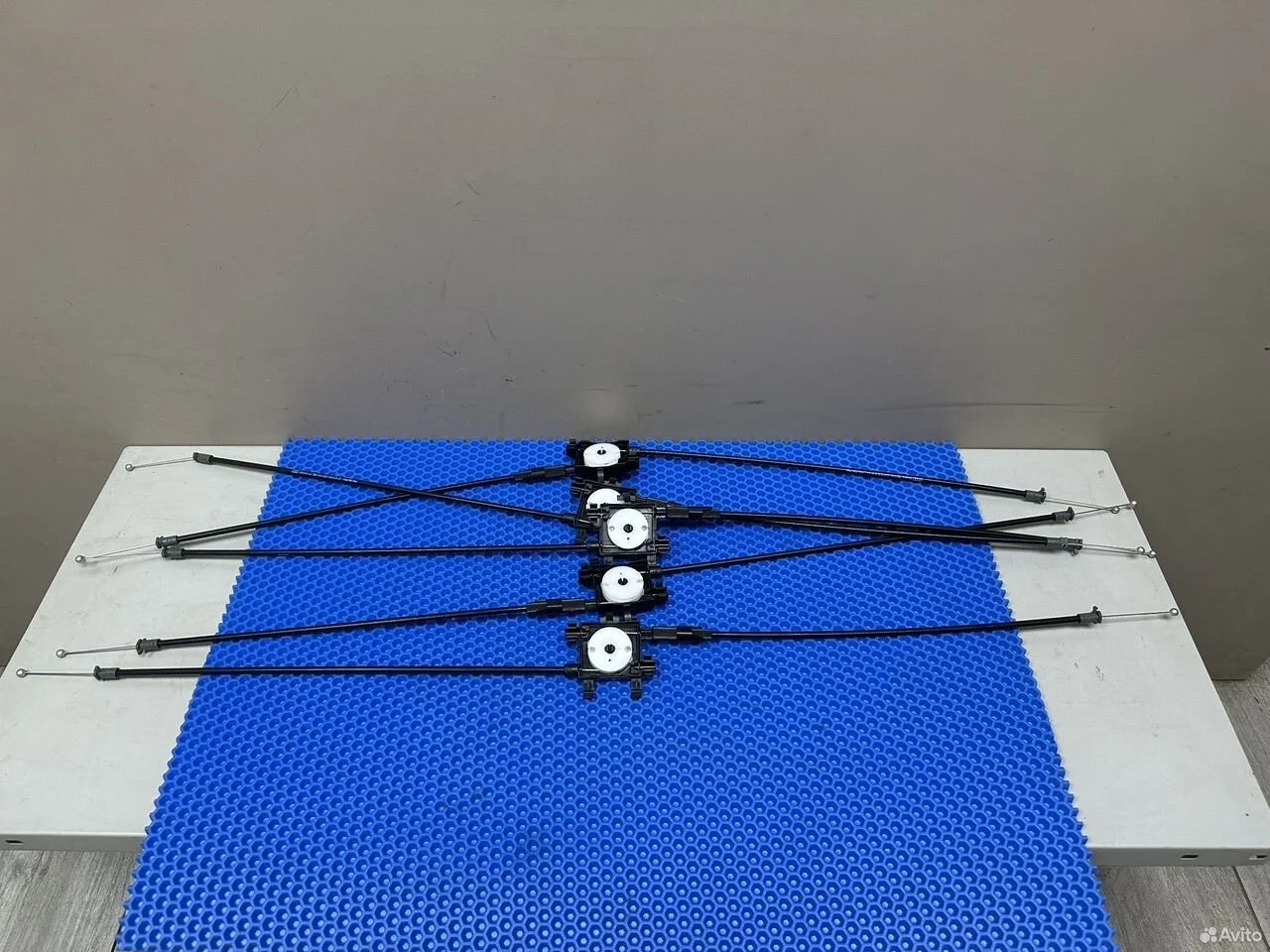 Новый vag трос капота audi q7 4m touareg 3