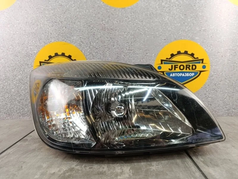Фара Kia Rio 2011 JB
