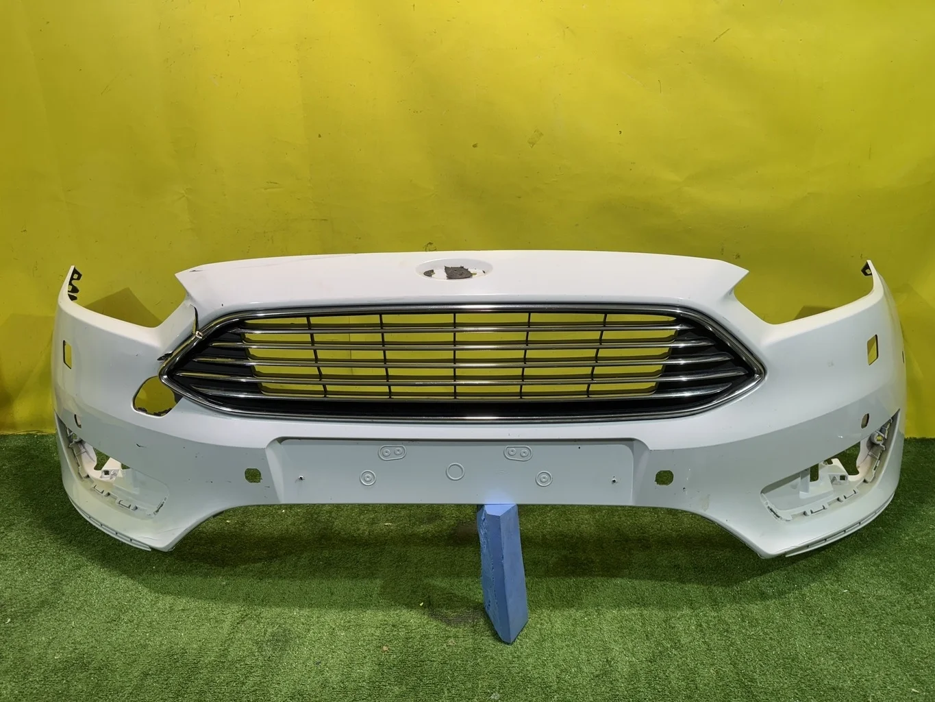 Бампер передний  Ford Focus III 2014 F1EB17757A 41188