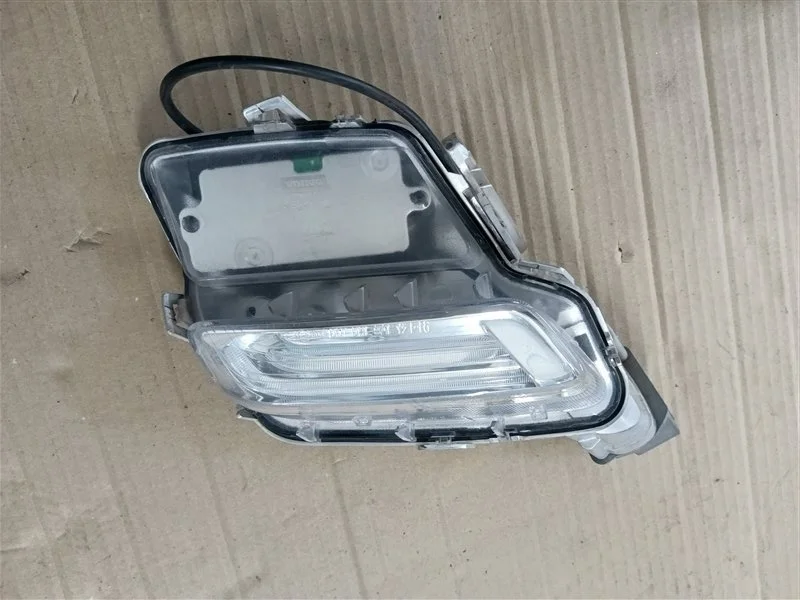 ДХО Volvo XC60 2017 31420393 D5244T21, левое