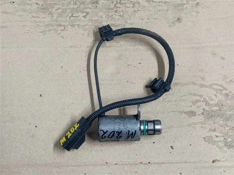 Клапан охлаждения поршней Volvo XC60 2017 31401504 D5244T21