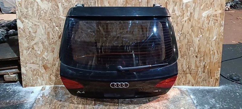 Крышка багажника Audi A4 2009 8K5
