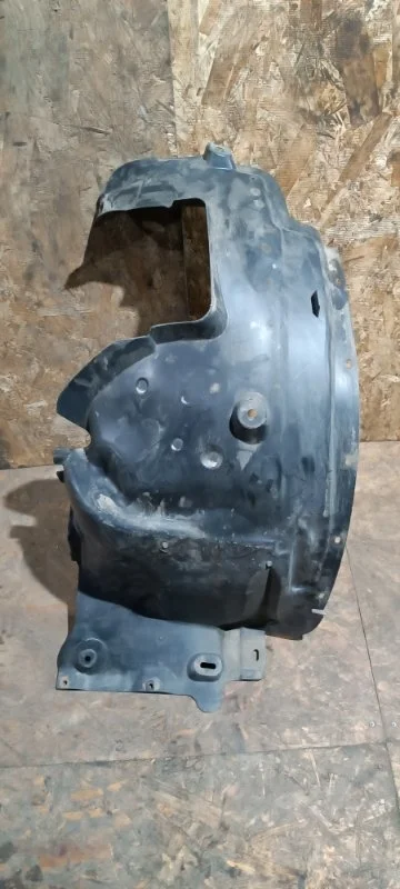 Подкрылок BMW X1 2014 E84